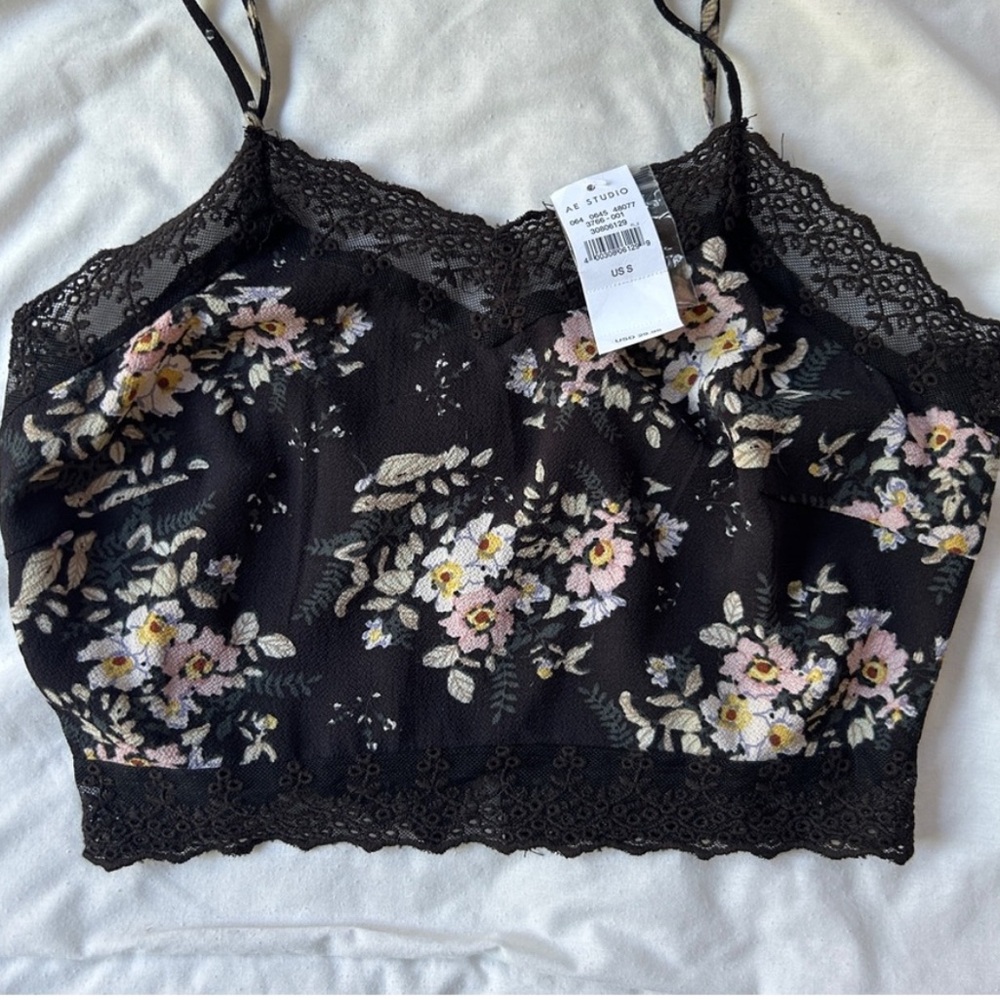 AMERICAN EAGLE🖤TOP